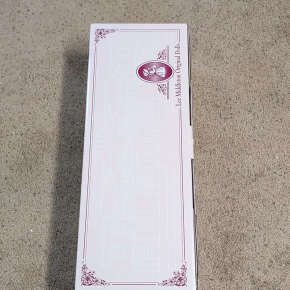 Pristine Lee Middleton Original Porcelain Doll Heavenly Collectible - Picture 15 of 16